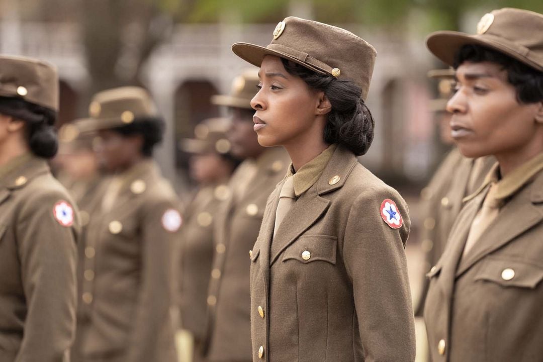 Messagères de guerre : Photo Ebony Obsidian