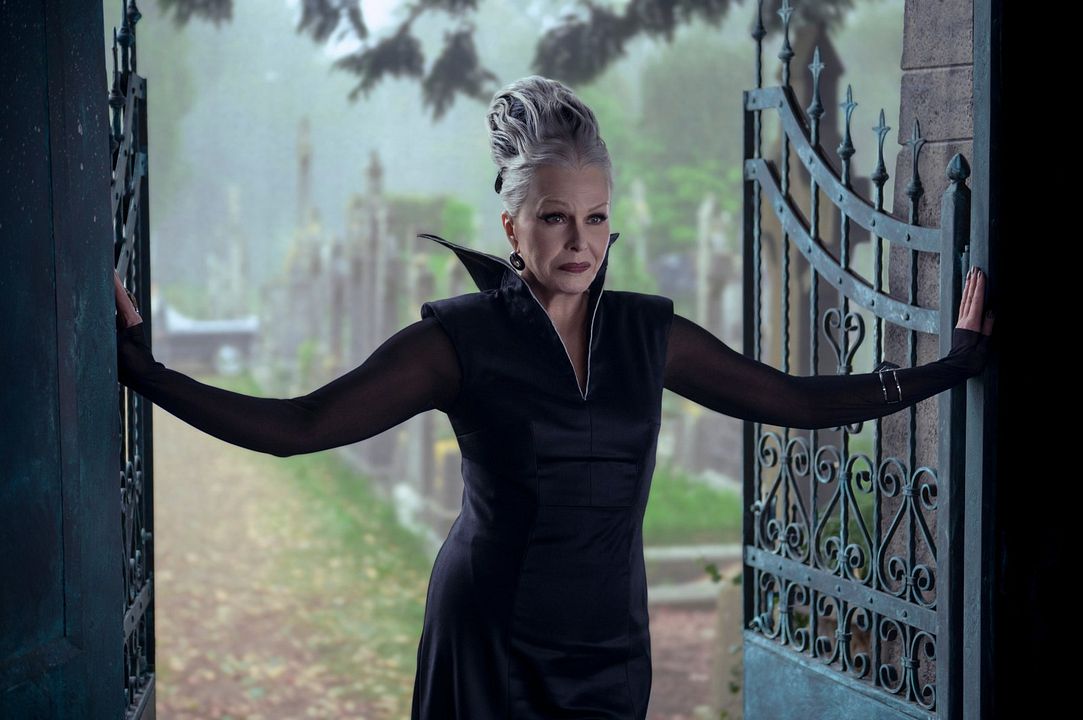 Mercredi : Photo Joanna Lumley