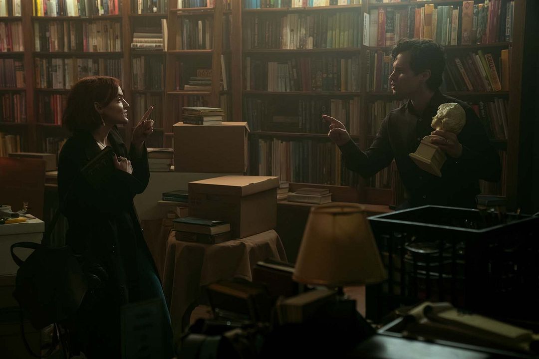 You : Photo Penn Badgley, Madeline Brewer