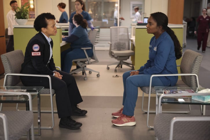 Chicago Med : Photo Kalyne Coleman, Marlyne Barrett