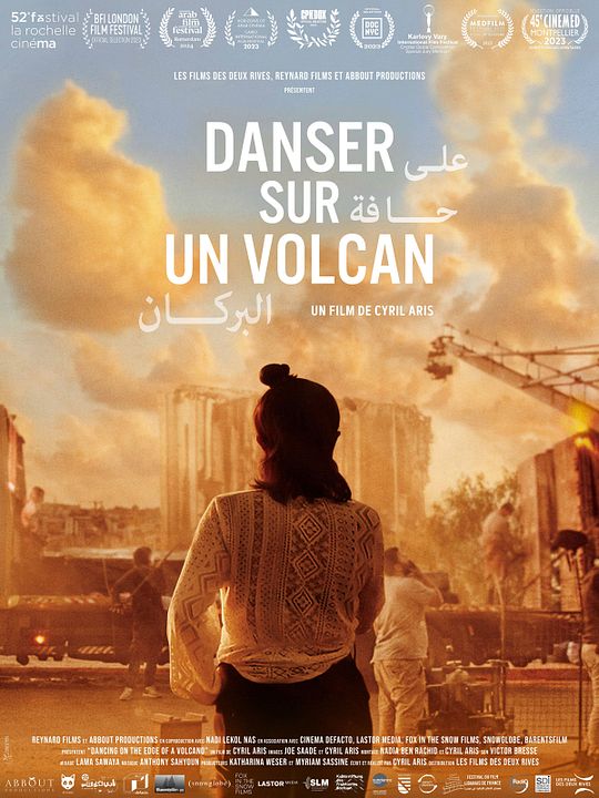 Danser sur un volcan : Affiche