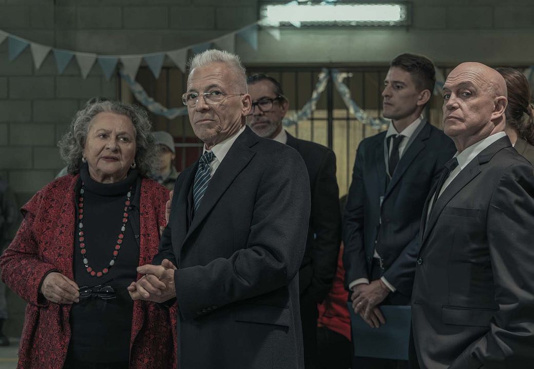 Dans la boue : Photo Gerardo Romano, Rita Cortese