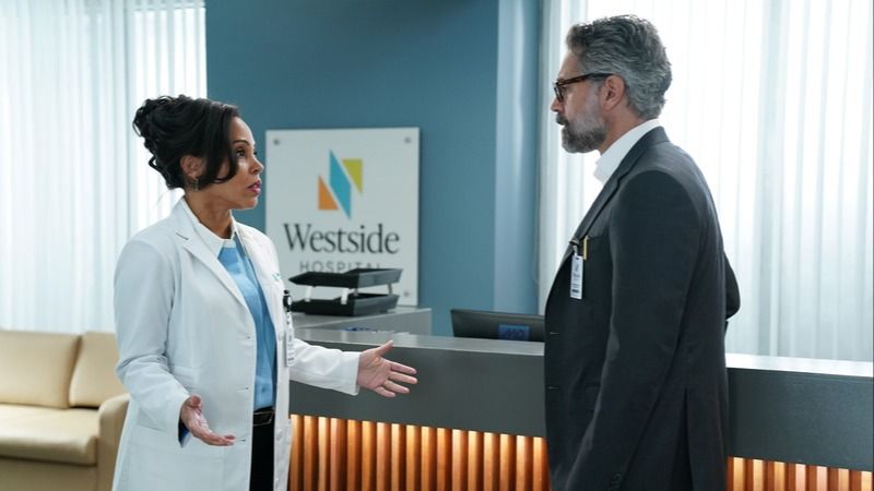 Dr Amy : Photo Omar Metwally, Amirah Vann