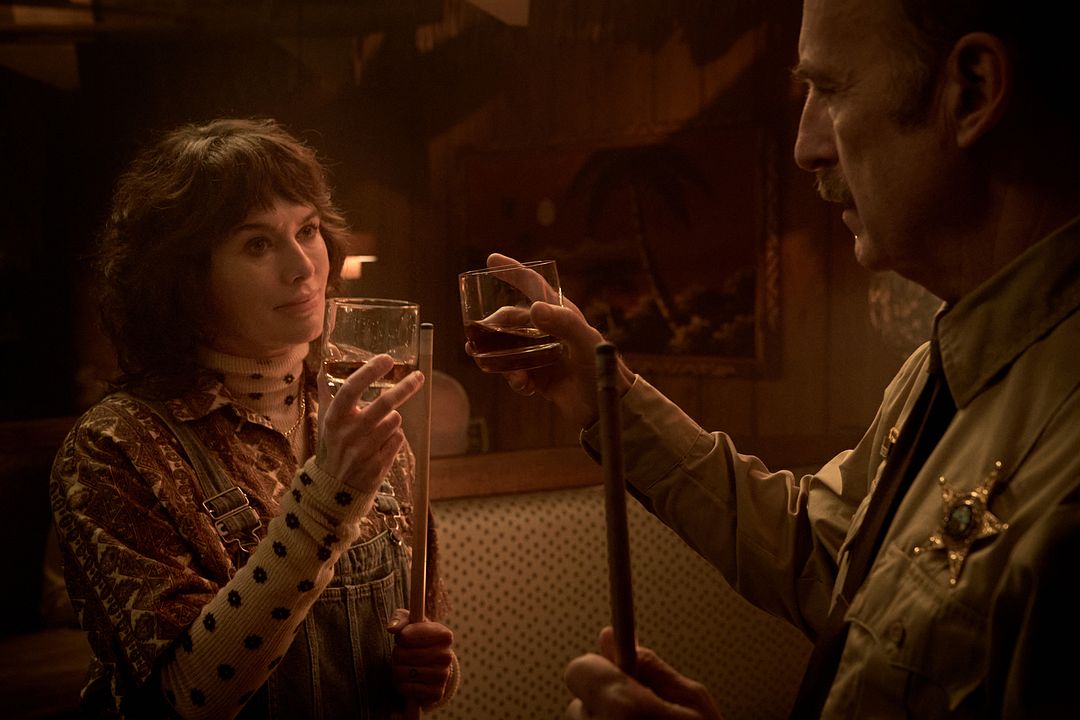 Normal : Photo Bob Odenkirk, Lena Headey