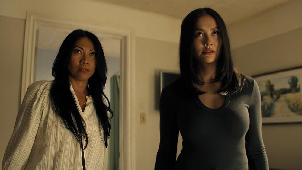 Reacher : Photo Agnez Mo, Anggun