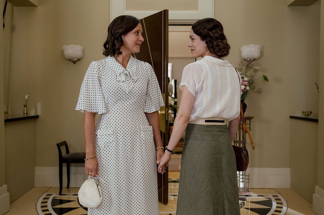 L'Été 36 : Photo Sofia Essaïdi, Julie de Bona