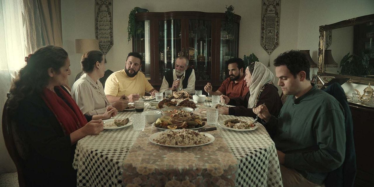 Photo Farah Bsieso, Amal Omran, Adi Khalefa, Omar Elba, Kamel El Basha, Reem Talhami, Mohammed Amer