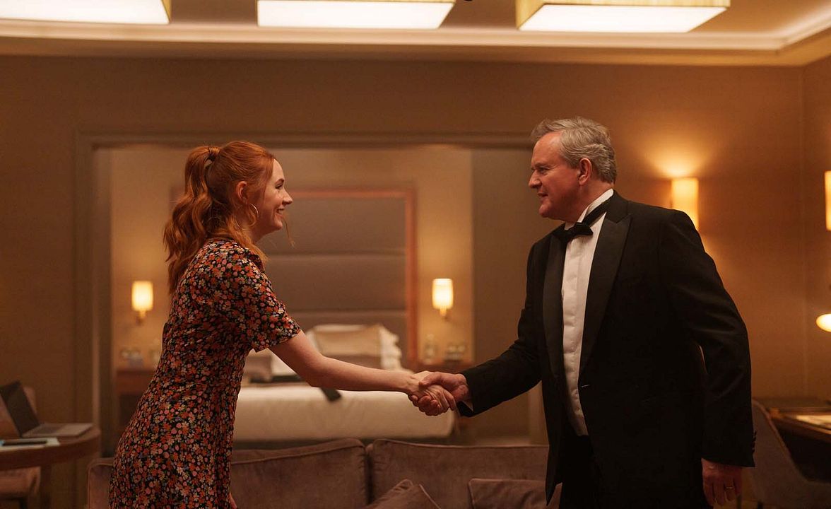 Douglas is Cancelled : Photo Karen Gillan, Hugh Bonneville