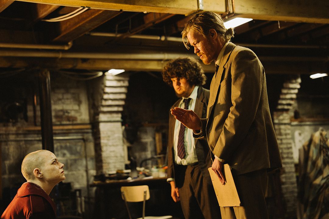 Bugonia: Aidan Delbis, Emma Stone, Jesse Plemons