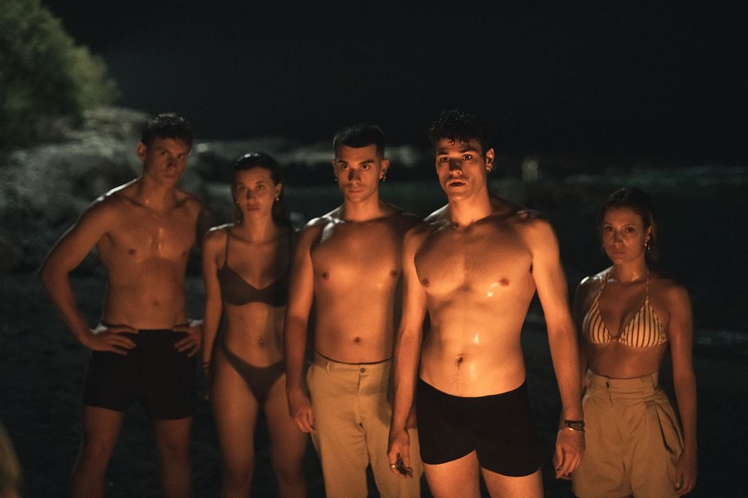Oasis : Photo Alex Mola, Tomy Aguilera, Victoria Kantch, Jan Buxaderas, Ana Garcés