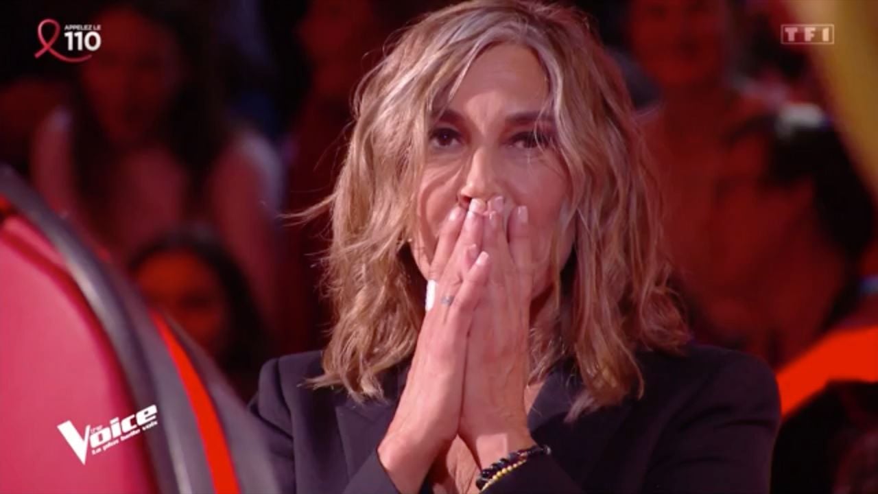 T'as vrillé” : le geste inattendu de Zazie dans The Voice qui a choqué  Vianney - TV ACTU by AlloCiné