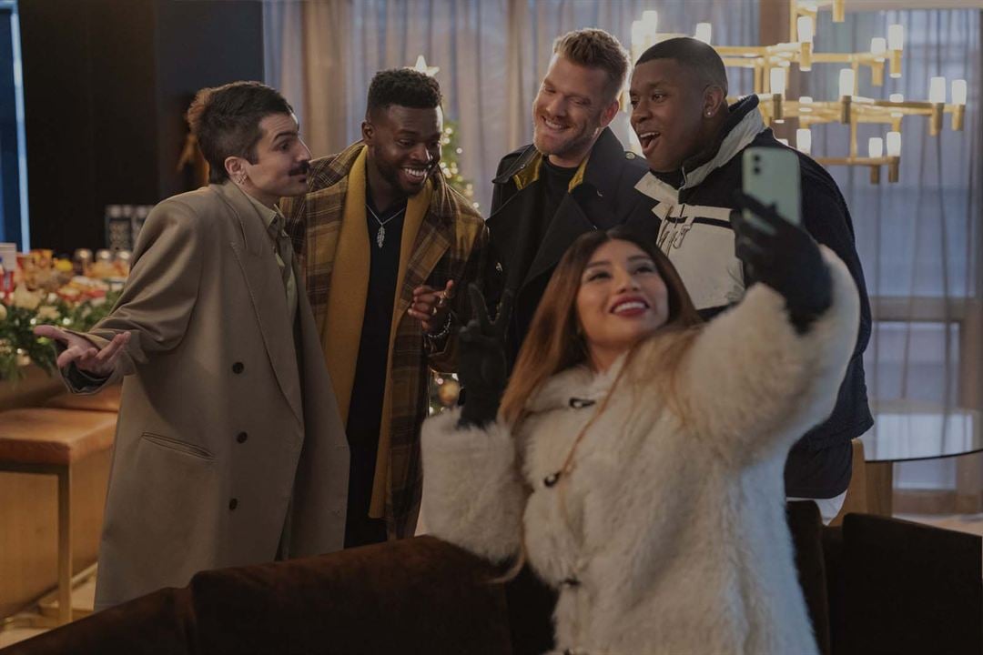 Le Rendez-vous de Noël : Photo Kirstin Maldonado, Kevin Olusola, Scott Hoying, Mitch Grassi