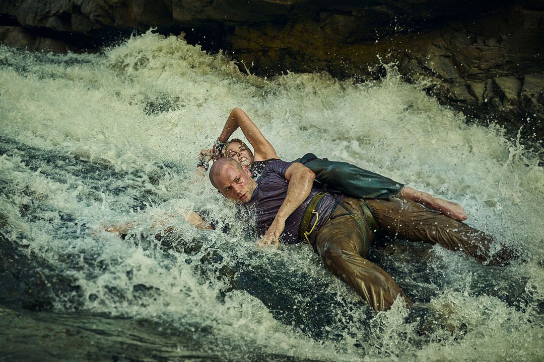 Apex : Photo Taron Egerton, Charlize Theron
