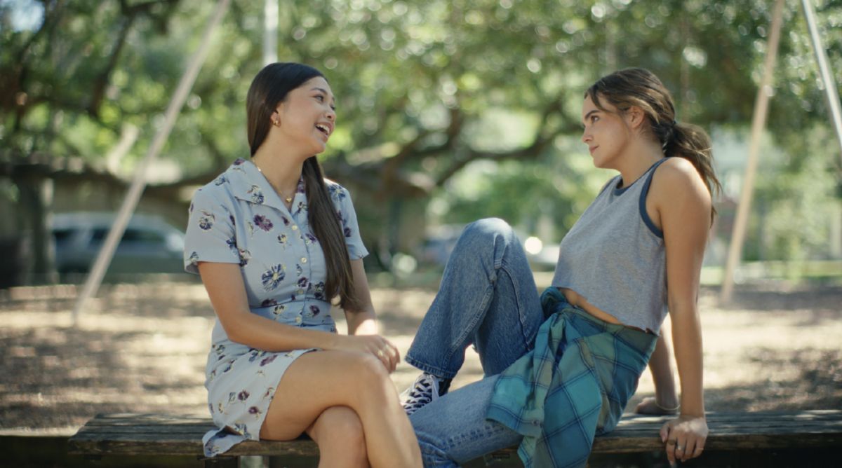 40 Dates And 40 Nights : Photo Bailee Madison
