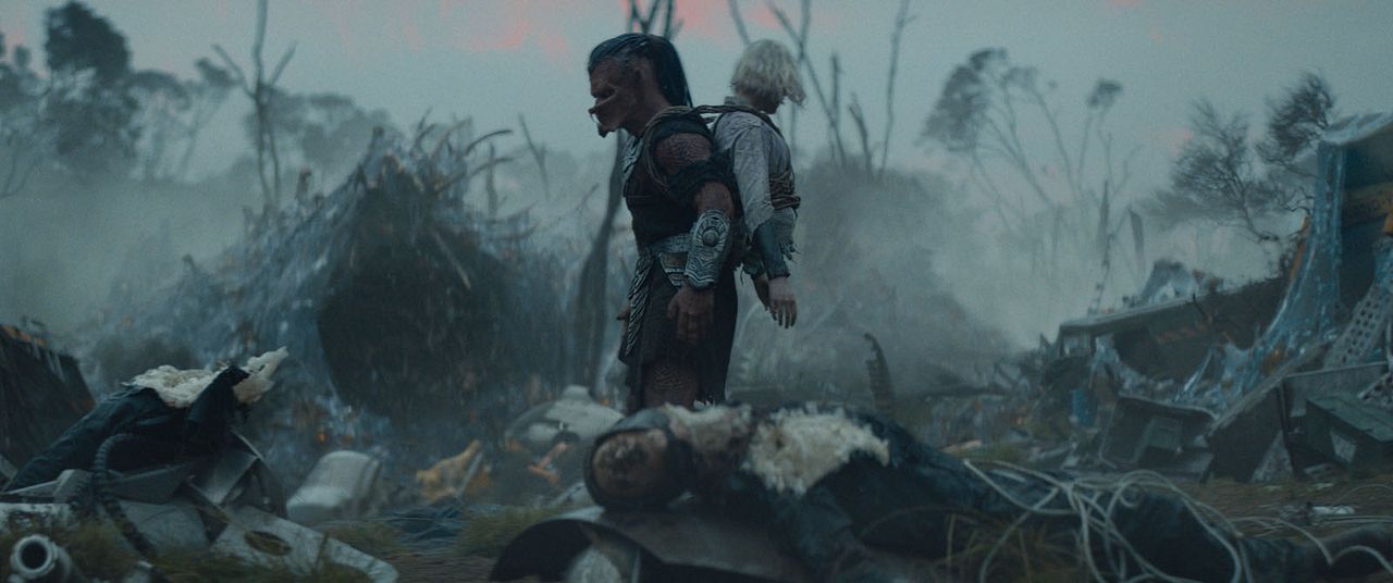 Predator: Badlands : Photo Dimitrius Schuster-Koloamatangi, Elle Fanning