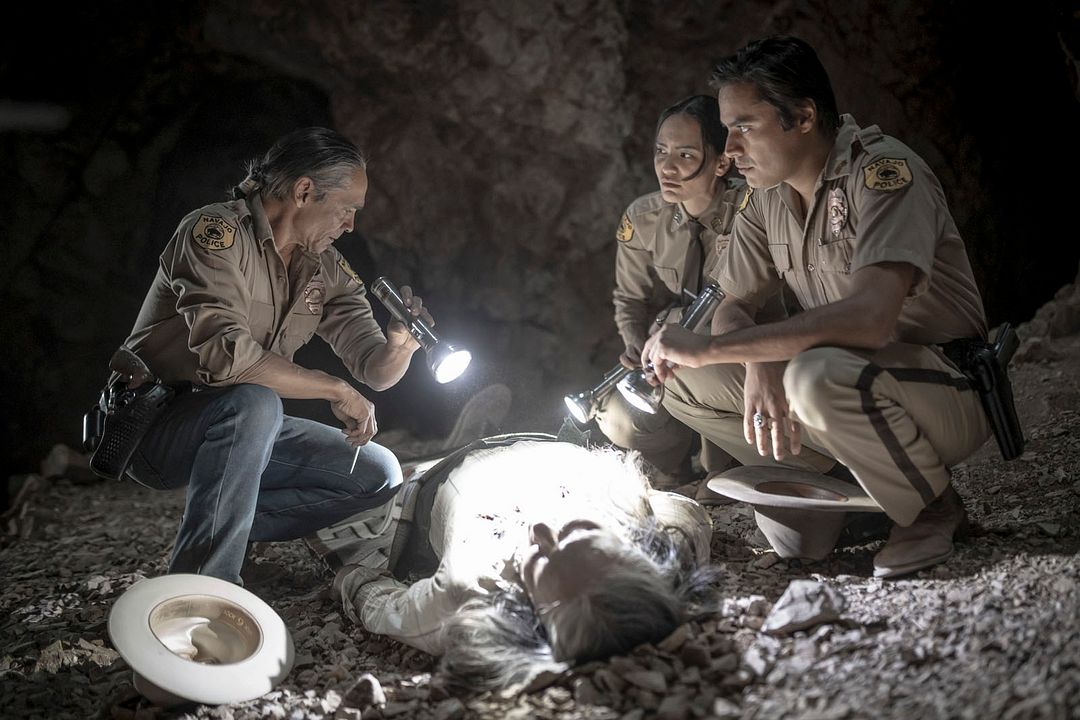 Dark Winds : Photo Kiowa Gordon, Zahn McClarnon, Deanna Allison, Jessica Matten