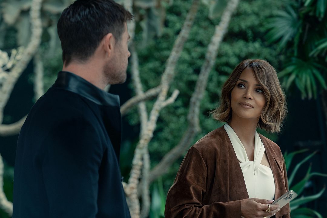 Crime 101 : Photo Chris Hemsworth, Halle Berry