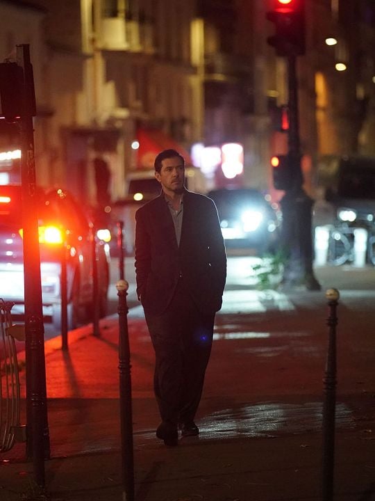 Un peu avant minuit : Affiche