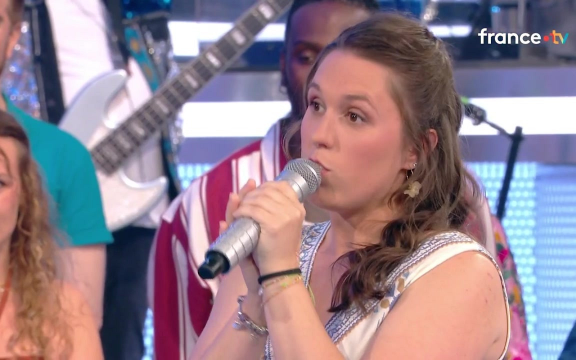 N'oubliez pas les paroles : Marine sait déjà quoi faire de ses gains et ça va  changer son quotidien ! - TV ACTU by AlloCiné