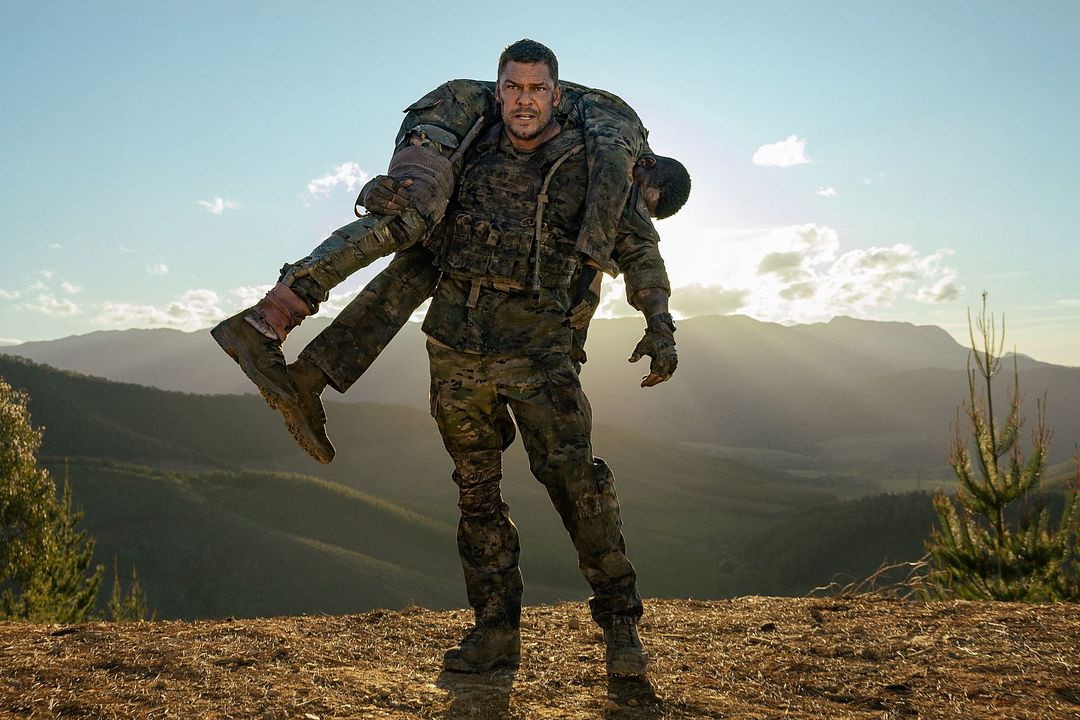 War Machine : Photo Alan Ritchson