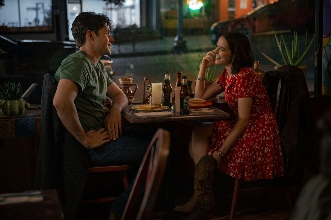 Voicemails For Isabelle : Photo Zoey Deutch, Nick Robinson
