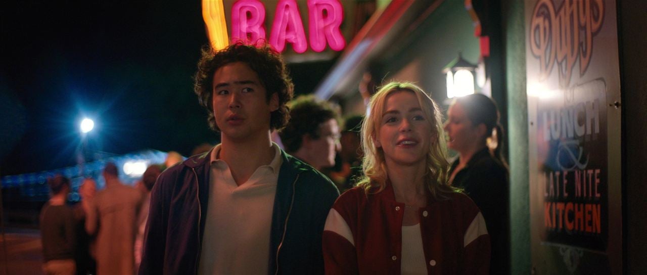 Sweethearts : Photo Kiernan Shipka, Nico Hiraga