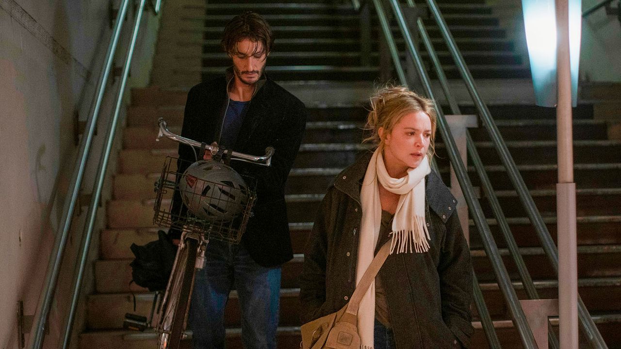 Histoires parallèles : Photo Pierre Niney, Virginie Efira