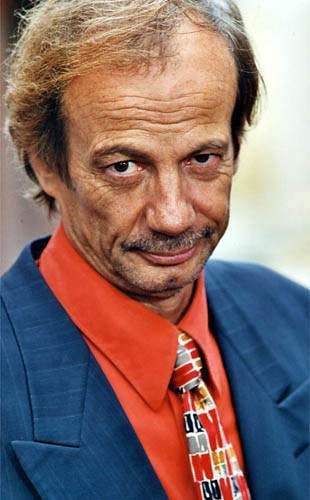 Charmant garçon : Photo Patrick Chesnais