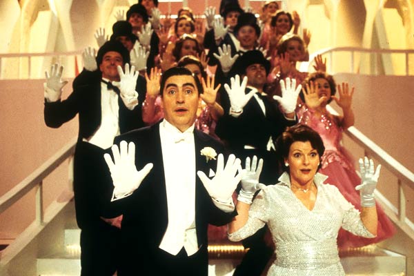 L'Amour, six pieds sous terre : Photo Alfred Molina, Brenda Blethyn