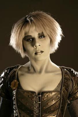 Photo Gigi Edgley