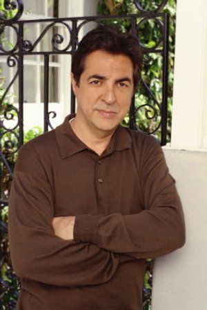 Photo Joe Mantegna