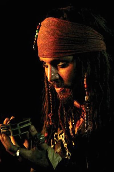 Pirates des Caraïbes : le Secret du Coffre Maudit : Photo Johnny Depp