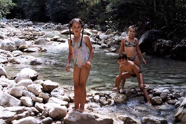 Des enfants qui s'aiment : Photo Gilles Volta