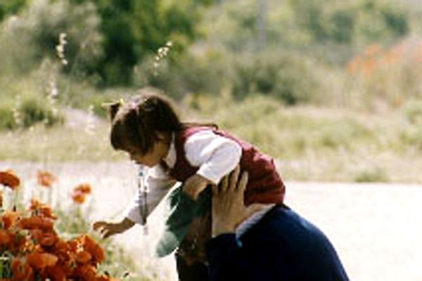 Aguaviva: La vida en tres maletas : Photo Mario Burbano, Verónica Marchiaro