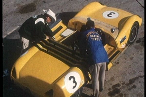 1:42:08 to qualify : Photo Pete Brock