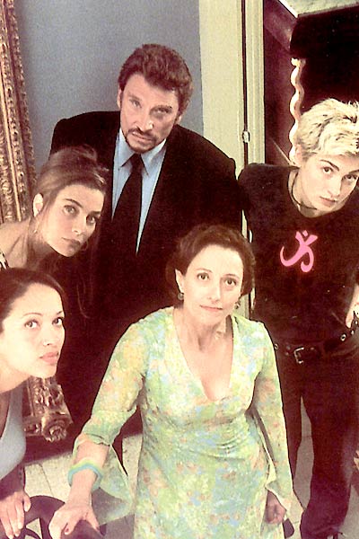 Pourquoi pas moi? : Photo Johnny Hallyday, Carmen Chaplin, Elli Medeiros, Stéphane Giusti, Brigitte Roüan, Julie Gayet