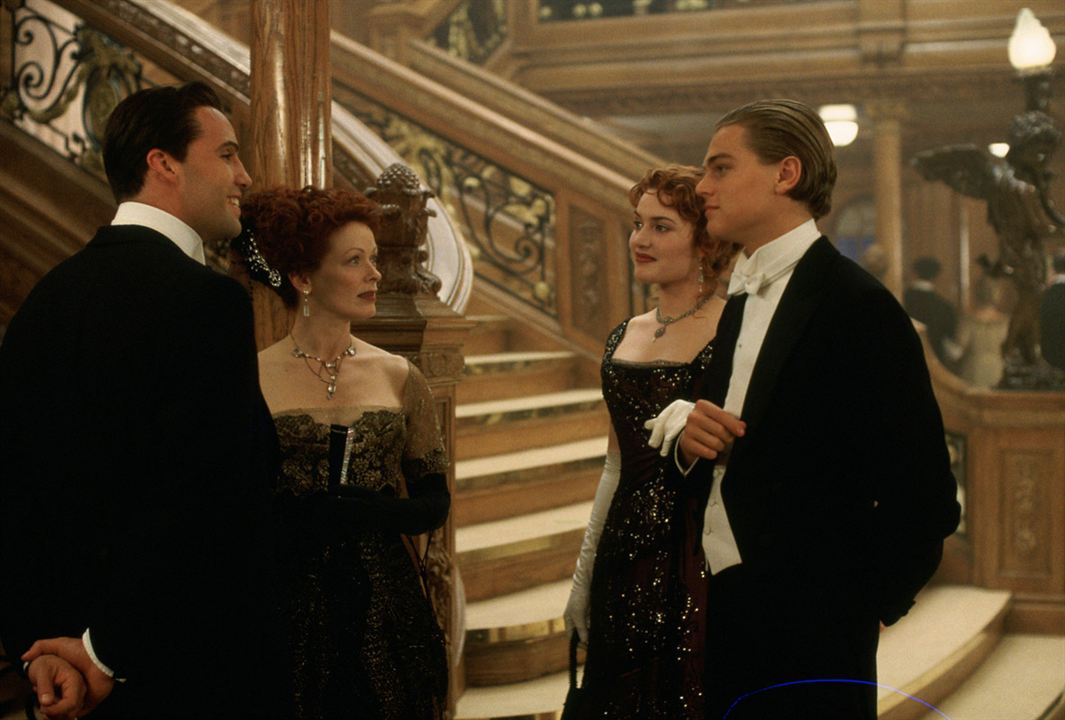 Titanic : Photo Frances Fisher, Billy Zane, Leonardo DiCaprio, Kate Winslet