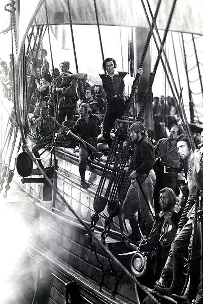 L'Aigle des mers : Photo Michael Curtiz, Errol Flynn