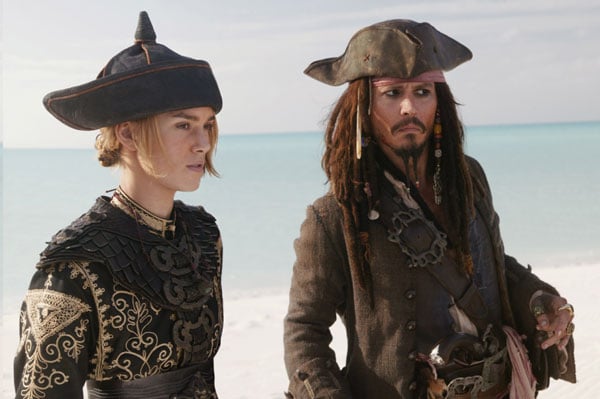 Pirates des Caraïbes : Jusqu'au Bout du Monde : Photo Johnny Depp, Keira Knightley