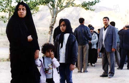 Café transit : Photo Fereshteh Sadre Orafaee, Kambuzia Partovi