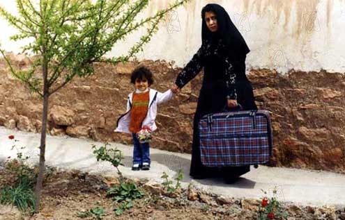 Café transit : Photo Fereshteh Sadre Orafaee, Kambuzia Partovi