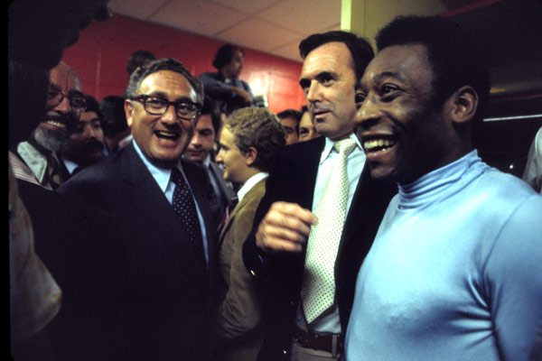 New York Cosmos : Photo Paul Crowder, John Dower, Pelé, Henry Kissinger
