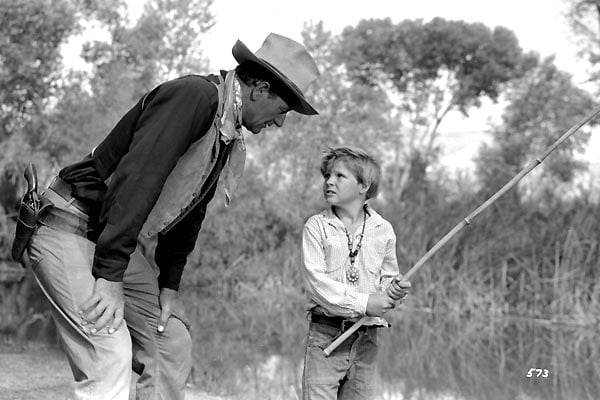 Hondo, l'homme du désert : Photo John Farrow