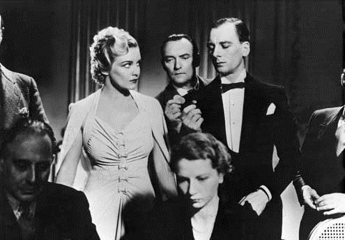 Quatre de l'espionnage : Photo John Gielgud, Alfred Hitchcock, Madeleine Carroll