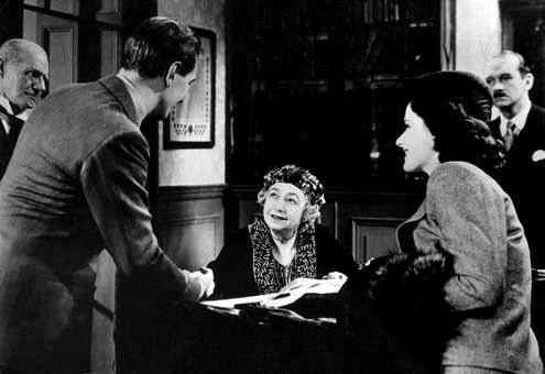 Une femme disparaît : Photo Margaret Lockwood, Alfred Hitchcock, Michael Redgrave, Dame May Whitty