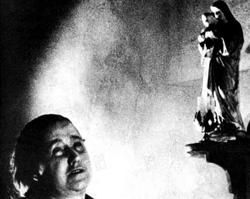 Junon et le paon : Photo Alfred Hitchcock