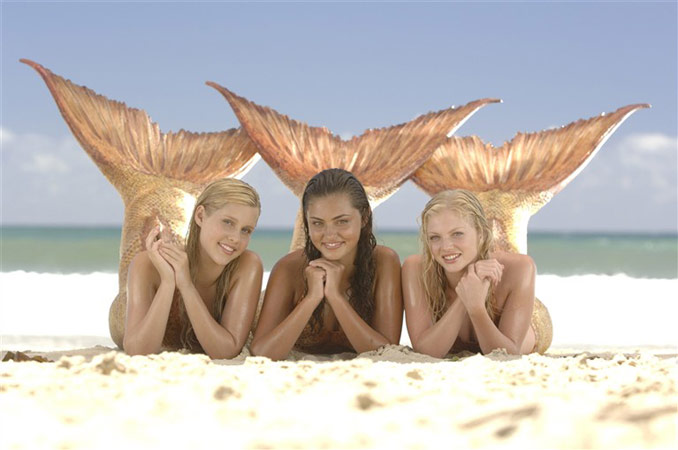 Photo Cariba Heine, Claire Holt, Phoebe Tonkin