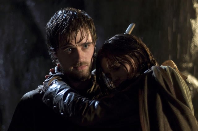 Photo Jonas Armstrong, Lucy Griffiths (II)