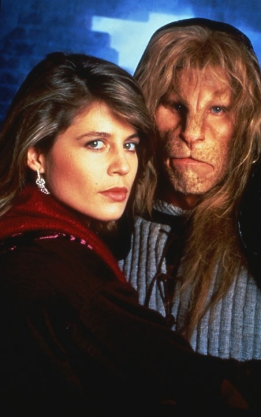 Photo Linda Hamilton, Ron Perlman