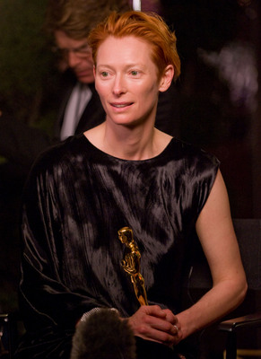 Cérémonie des Oscars 2008 : Photo Tilda Swinton